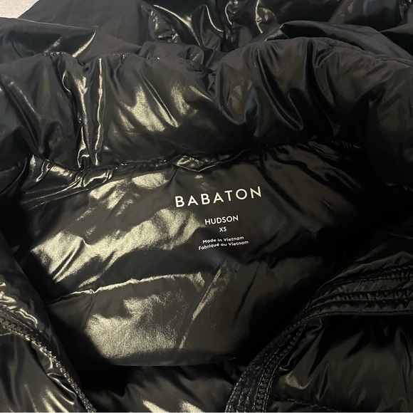 Aritzia babaton black shine puffer jacket - Picture 2 of 3